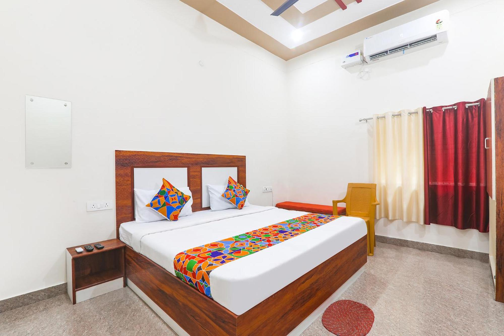 Fabhotel Shree Venkatesh Nileyam Ayodhya エクステリア 写真